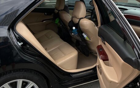Toyota Camry, 2014 год, 1 415 000 рублей, 10 фотография