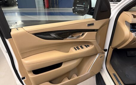 Cadillac Escalade IV, 2018 год, 4 500 000 рублей, 16 фотография
