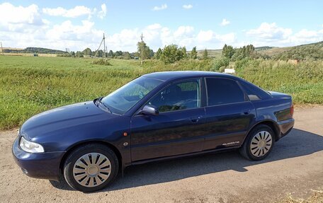 Audi A4, 1995 год, 420 000 рублей, 3 фотография