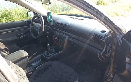 Audi A4, 1995 год, 420 000 рублей, 8 фотография