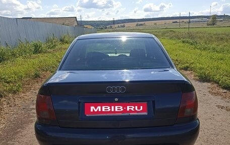 Audi A4, 1995 год, 420 000 рублей, 4 фотография