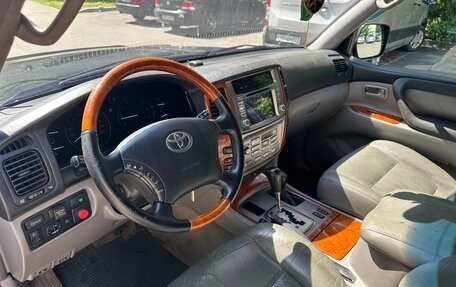 Toyota Land Cruiser 100 рестайлинг 2, 2007 год, 2 200 000 рублей, 15 фотография