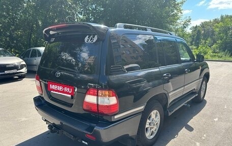 Toyota Land Cruiser 100 рестайлинг 2, 2007 год, 2 200 000 рублей, 6 фотография