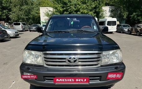 Toyota Land Cruiser 100 рестайлинг 2, 2007 год, 2 200 000 рублей, 2 фотография