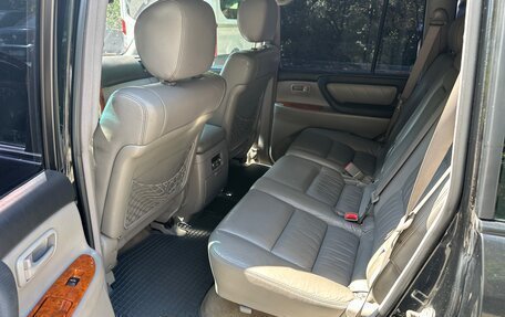Toyota Land Cruiser 100 рестайлинг 2, 2007 год, 2 200 000 рублей, 16 фотография