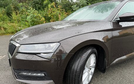 Skoda Superb III рестайлинг, 2021 год, 2 600 000 рублей, 6 фотография