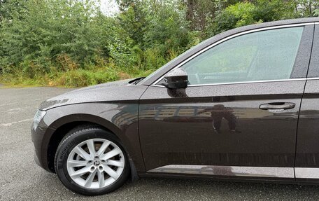 Skoda Superb III рестайлинг, 2021 год, 2 600 000 рублей, 8 фотография