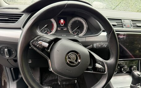 Skoda Superb III рестайлинг, 2021 год, 2 600 000 рублей, 23 фотография