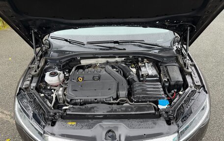 Skoda Superb III рестайлинг, 2021 год, 2 600 000 рублей, 31 фотография