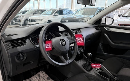 Skoda Octavia, 2019 год, 1 750 000 рублей, 29 фотография