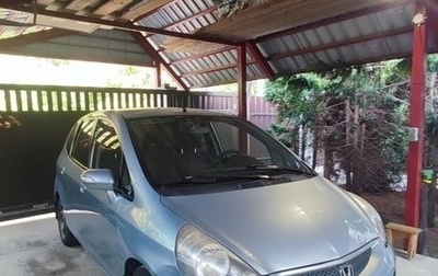 Honda Jazz I рестайлинг, 2006 год, 500 000 рублей, 1 фотография