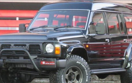 Nissan Safari IV, 1989 год, 1 550 000 рублей, 1 фотография