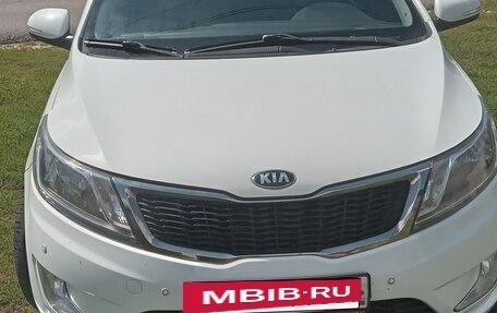 KIA Rio III рестайлинг, 2014 год, 865 000 рублей, 3 фотография