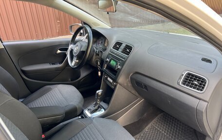 Volkswagen Polo VI (EU Market), 2012 год, 599 000 рублей, 14 фотография