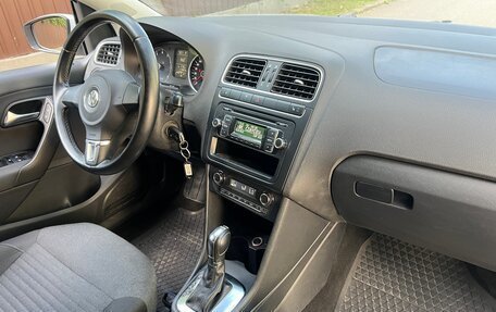 Volkswagen Polo VI (EU Market), 2012 год, 599 000 рублей, 13 фотография