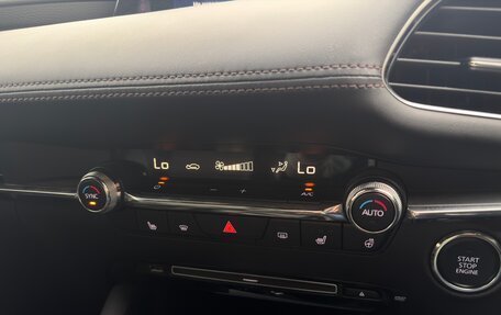 Mazda 3, 2019 год, 1 700 000 рублей, 18 фотография