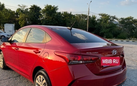 Hyundai Solaris II рестайлинг, 2022 год, 1 950 000 рублей, 10 фотография