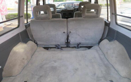 Nissan Safari IV, 1989 год, 1 550 000 рублей, 9 фотография