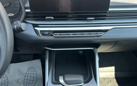 Geely Emgrand, 2024 год, 1 530 000 рублей, 9 фотография