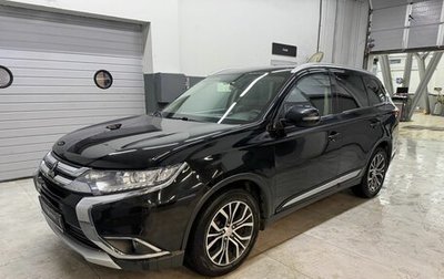 Mitsubishi Outlander III рестайлинг 3, 2018 год, 2 049 000 рублей, 1 фотография