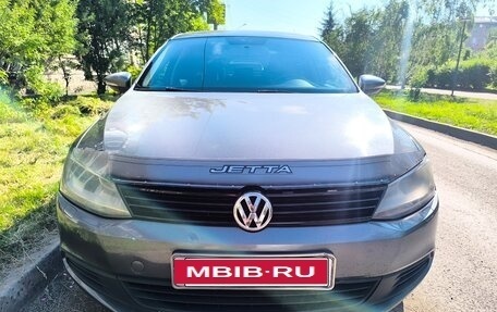 Volkswagen Jetta VI, 2012 год, 800 000 рублей, 1 фотография