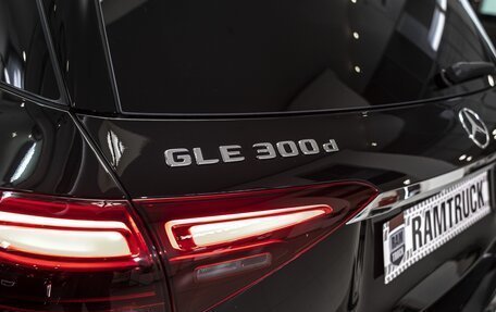 Mercedes-Benz GLE, 2024 год, 9 899 999 рублей, 39 фотография