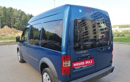 Ford Tourneo Connect I, 2008 год, 670 000 рублей, 2 фотография
