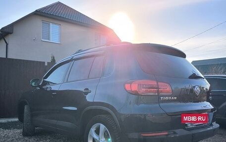 Volkswagen Tiguan I, 2015 год, 1 380 000 рублей, 4 фотография