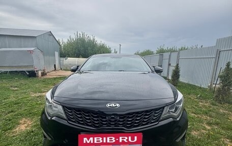 KIA Optima IV, 2018 год, 2 000 000 рублей, 7 фотография