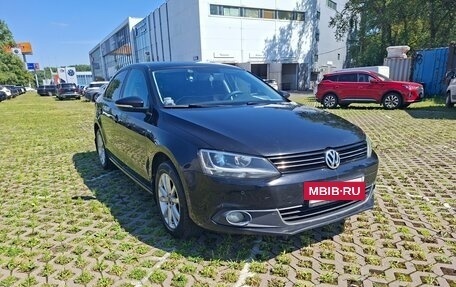 Volkswagen Jetta VI, 2013 год, 950 000 рублей, 9 фотография