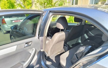 Volkswagen Jetta VI, 2012 год, 800 000 рублей, 19 фотография