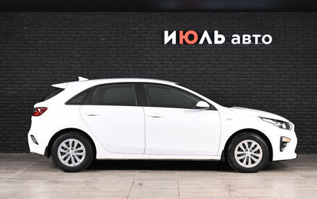 KIA cee'd III, 2018 год, 1 800 000 рублей, 8 фотография