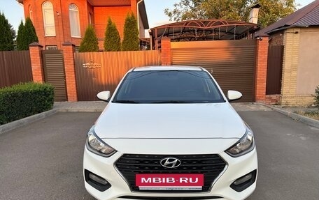 Hyundai Solaris II рестайлинг, 2018 год, 1 370 000 рублей, 3 фотография
