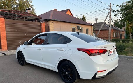 Hyundai Solaris II рестайлинг, 2018 год, 1 370 000 рублей, 7 фотография
