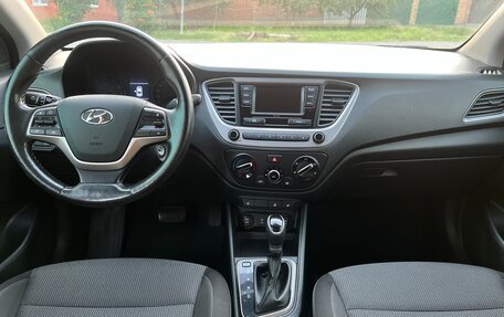 Hyundai Solaris II рестайлинг, 2018 год, 1 370 000 рублей, 12 фотография