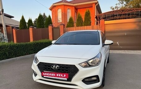Hyundai Solaris II рестайлинг, 2018 год, 1 370 000 рублей, 11 фотография