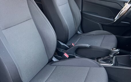 Hyundai Solaris II рестайлинг, 2018 год, 1 370 000 рублей, 28 фотография