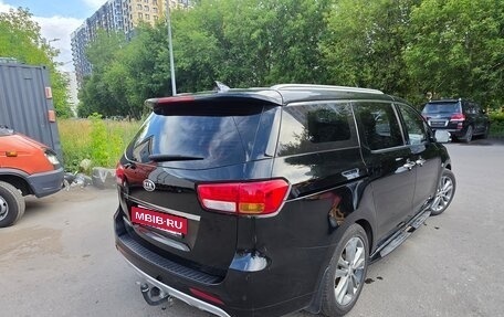 KIA Carnival III, 2017 год, 2 950 000 рублей, 5 фотография