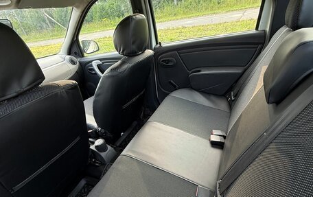Renault Logan I, 2010 год, 300 000 рублей, 9 фотография