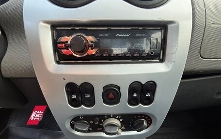 Renault Logan I, 2010 год, 300 000 рублей, 10 фотография