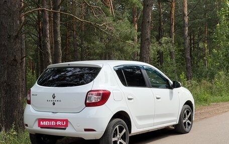 Renault Sandero II рестайлинг, 2017 год, 670 000 рублей, 3 фотография