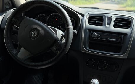 Renault Sandero II рестайлинг, 2017 год, 670 000 рублей, 10 фотография