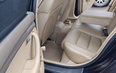 Audi A4, 2003 год, 500 000 рублей, 10 фотография