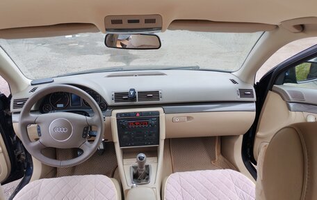 Audi A4, 2003 год, 500 000 рублей, 8 фотография