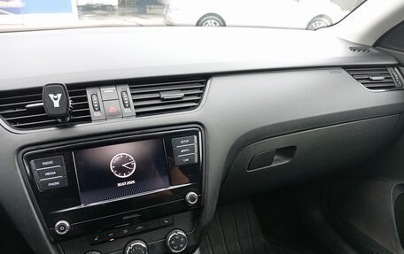 Skoda Octavia, 2019 год, 1 000 000 рублей, 2 фотография