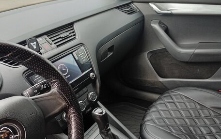 Skoda Octavia, 2019 год, 1 000 000 рублей, 11 фотография