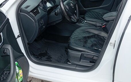 Skoda Octavia, 2019 год, 1 000 000 рублей, 12 фотография