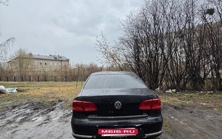 Volkswagen Passat B7, 2011 год, 900 000 рублей, 3 фотография