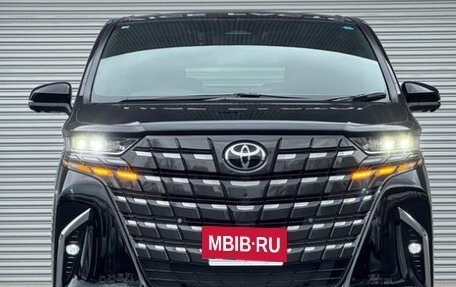 Toyota Alphard, 2026 год, 10 300 000 рублей, 13 фотография