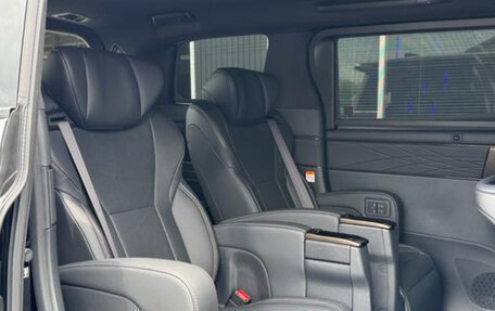 Toyota Alphard, 2026 год, 10 300 000 рублей, 35 фотография